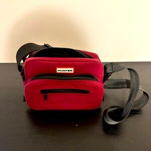 Rarely Used Hunter Boots Crossbody/Waist Bag Burgundy